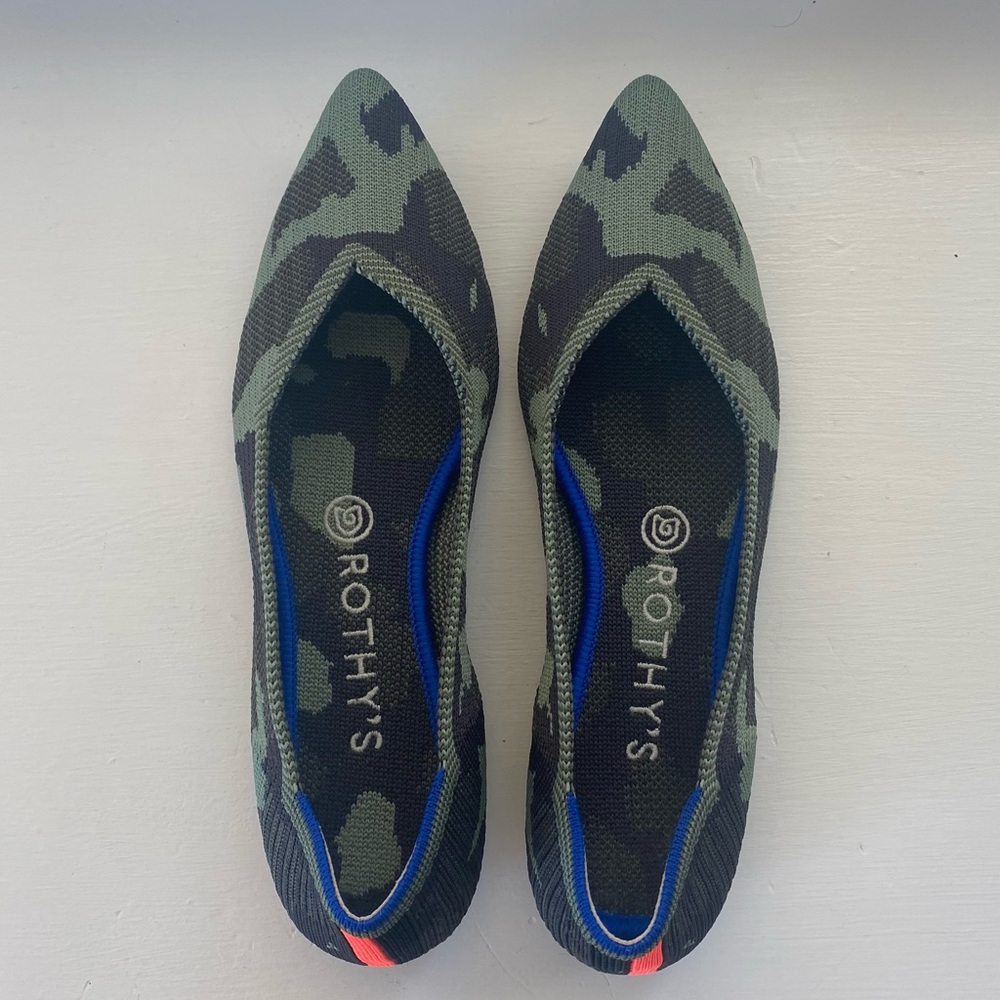 Rothy’s Pointed Flat Slip On Shoes Camo Size 8.5